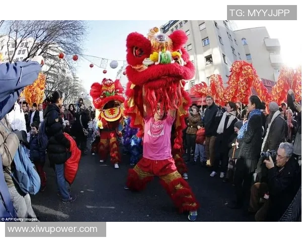 足球明星狗年贺岁视频展现激情与祝福共庆新春欢乐时刻