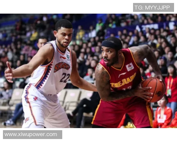 南京篮球队以54分领跑挑战赛积分榜展现强劲实力和团队合作精神